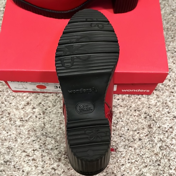 Wonders leather boots. Brand new.Size36.Made in Spain.Light flexible resistant. - Picture 5 of 8